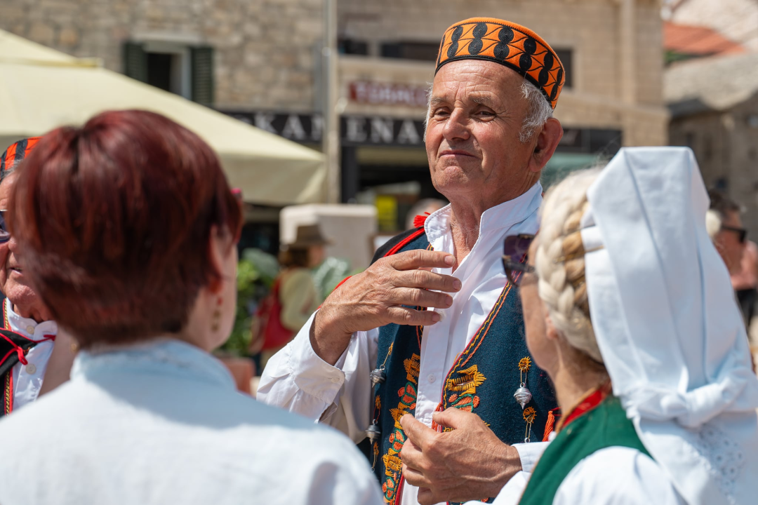 'Taste like...marenda' u Primoštenu: U dobroj hrani i zabavnom programu uživali i domaći i furešti