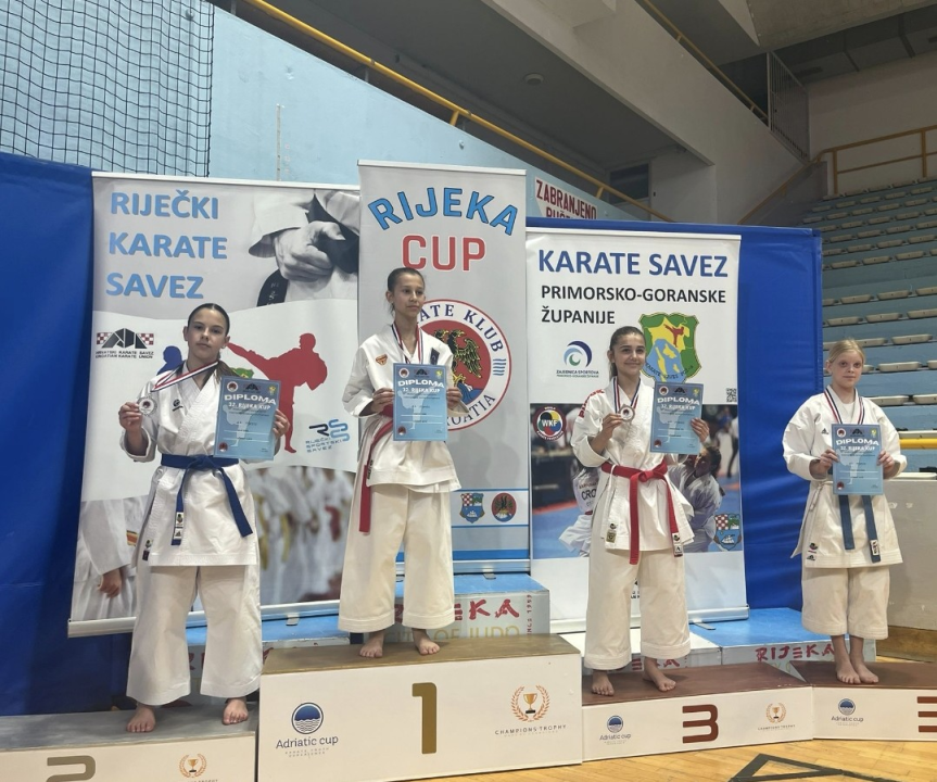 FOTO Karatašima Osvita devet medalja s 'Rijeka Kupa'