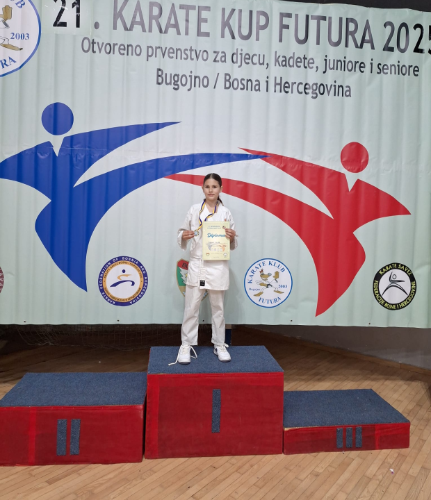 FOTO Karatašima Phoenixa 16 medalja na 'Futura Kupu'