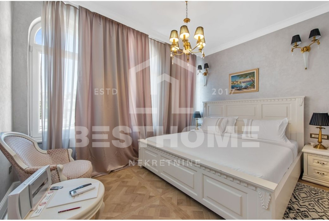 'Dvorac' u centru Vodica: Na oglasima osvanula luksuzna vila od 530 kvadrata