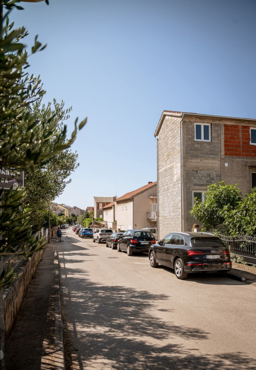 Nekretnine u Njivicama sve traženije, grad planira čvorove za lakši ulaz u Šibenik