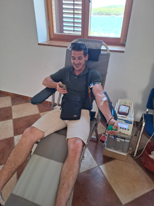 Uspješna akcija darivanja krvi u Rogoznici: Prikupljeno 23 doze dragocjene tekućine