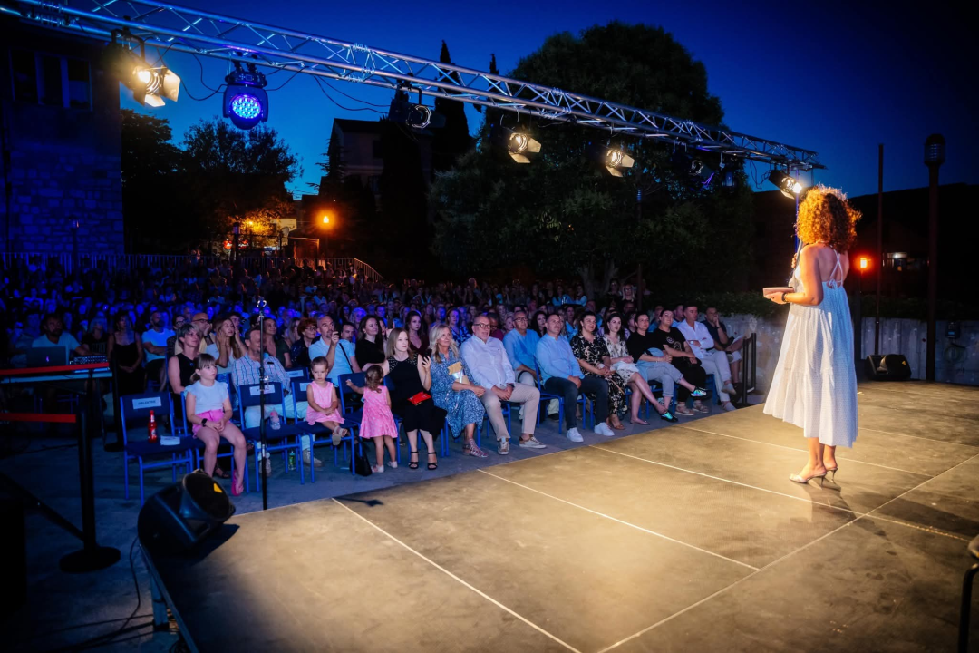 Svečano otvoren GOODfest u Drnišu: Kazalište, glazba i kultura ponovno u središtu grada