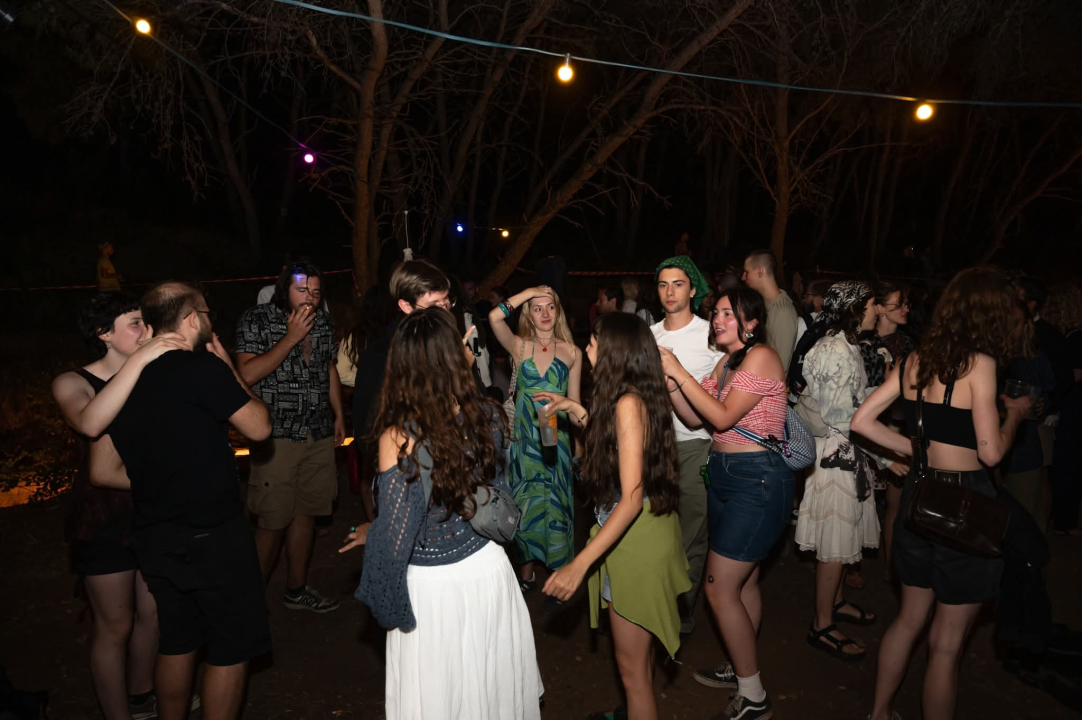 Otok glazbe i kreativnosti: Zlarin Street Music festival uz radionice, nastupe i večernji ples pod zvijezdama