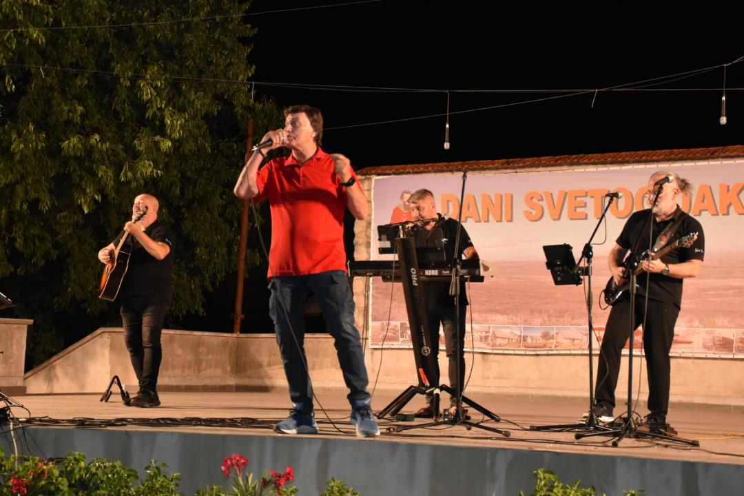 Održana 24. večer folklora u Mirloviću povodom blagdana sv. Jakova