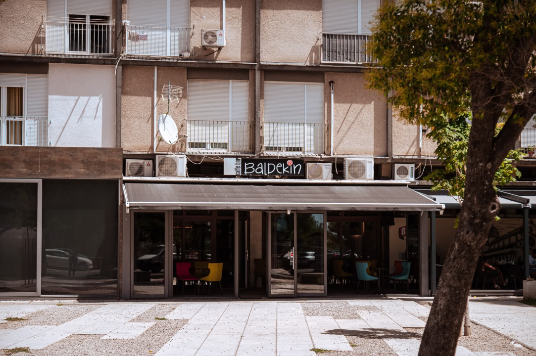 Baldekin 2 i 3: Simbol šibenskog duha, spoj sporta, obrazovanja i sjećanja