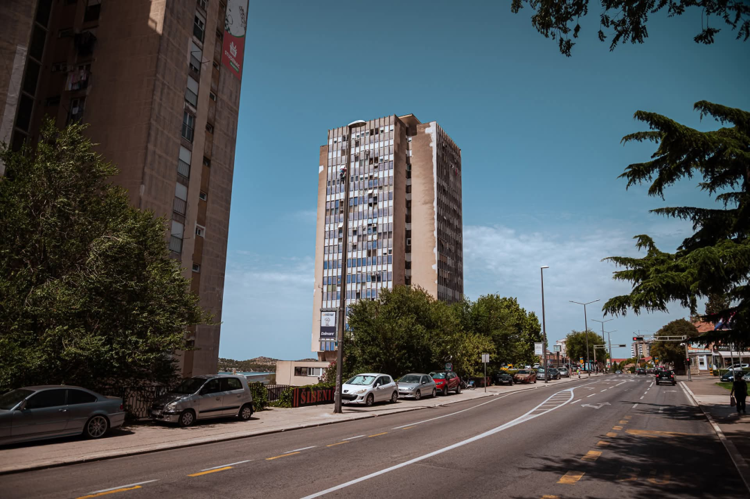 Baldekin 2 i 3: Simbol šibenskog duha, spoj sporta, obrazovanja i sjećanja