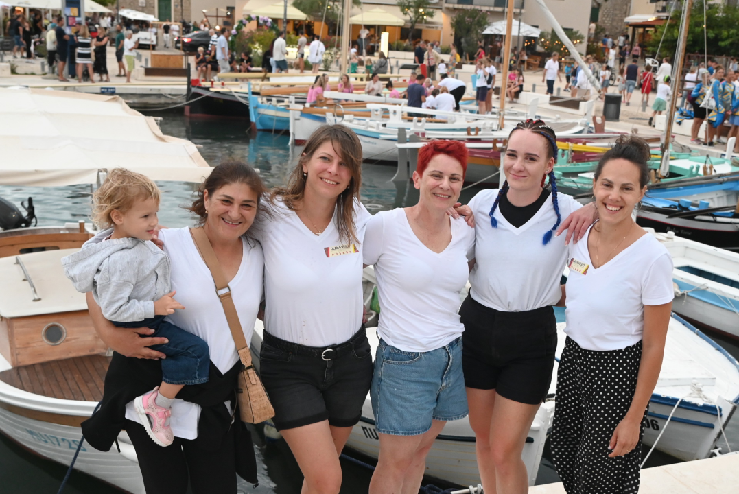 Održana ženska veslačka regata u Betini: Pogledajte koje su ekipe bile najbolje