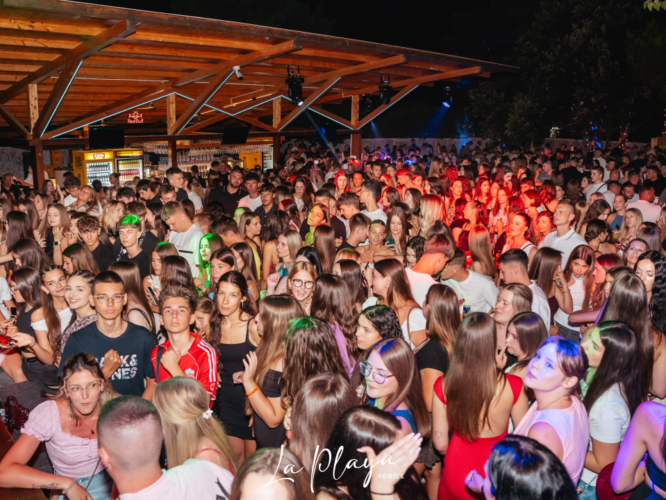 FOTO Glazbeni spektakl ljeta u Vodicama: Severina po prvi put u La Playi!