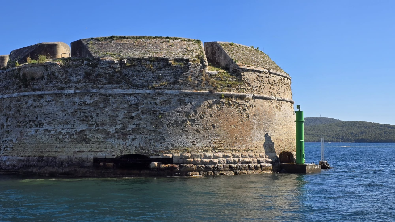 More, glazba i otoci: Ljetna avantura ekipe ŠibenikIN-a do Korčule, Lastova i Visa