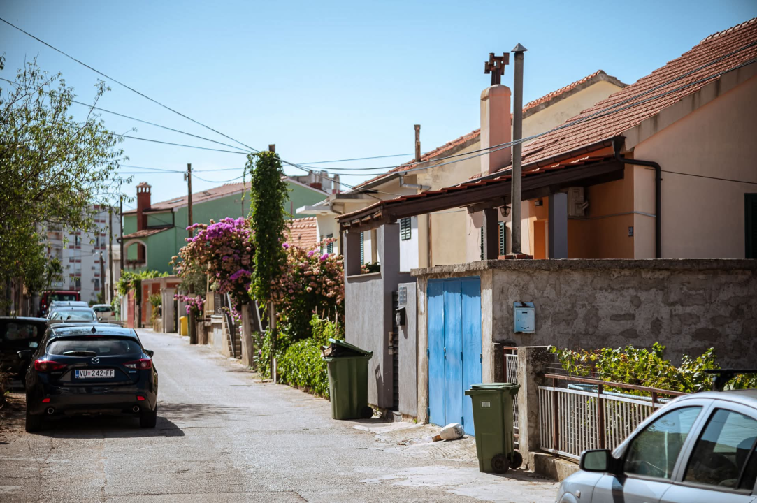 Križ - Od nekadašnjeg pustog brda do obiteljske četvrti