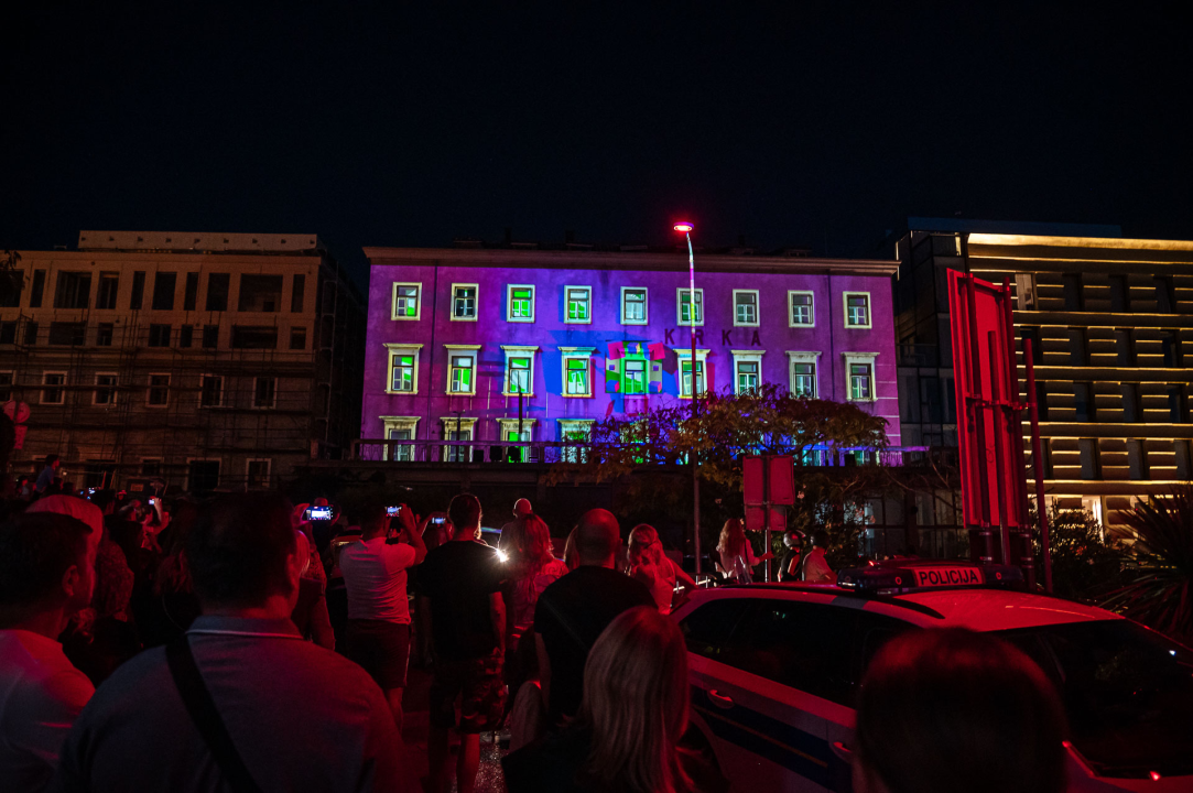 Šibenik impresivnim dron showom obilježio jubilarno izdanje manifestacije Light is life