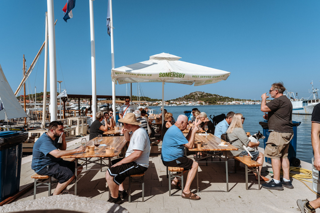 Autentični dalmatinski doživljaj: Taste like Marenda u Murteru okupila brojne mještane i goste 