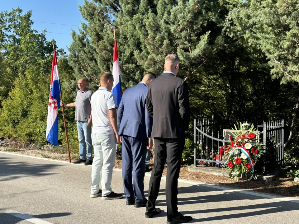U Puljanima i Oklaju odana počast prvim žrtvama na drniškom području 