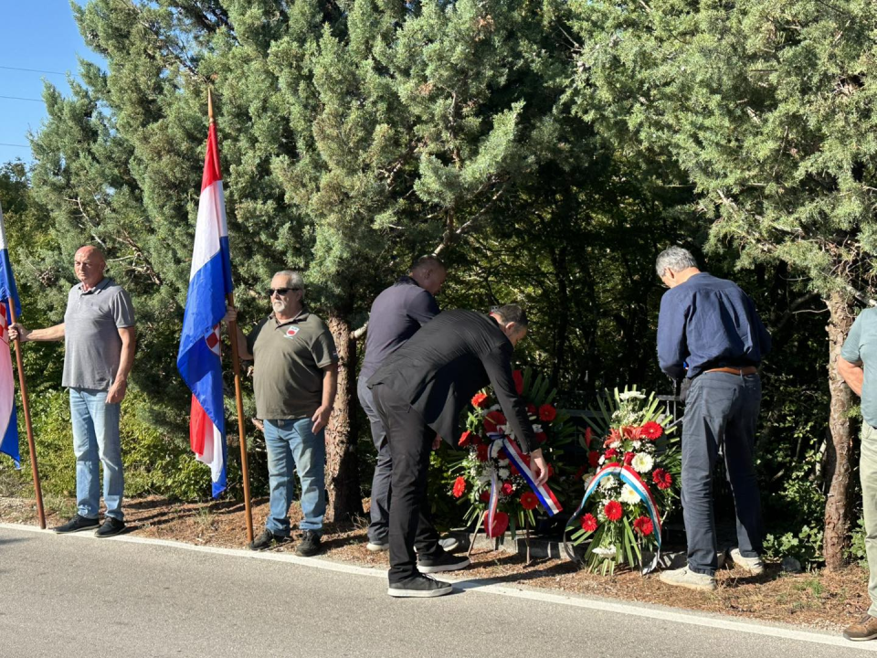 U Puljanima i Oklaju odana počast prvim žrtvama na drniškom području 