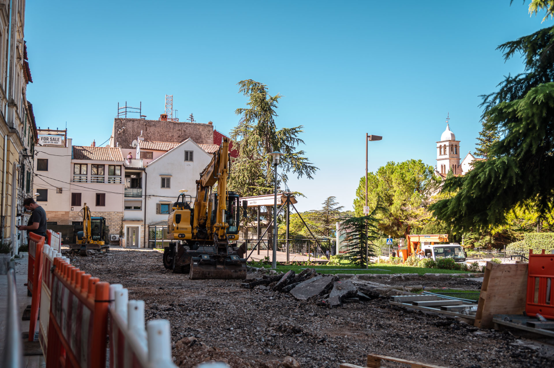 Počeli radovi kod bivšeg kina Tesla: Ulica Vladimira Nazora uskoro dobiva novo ruho