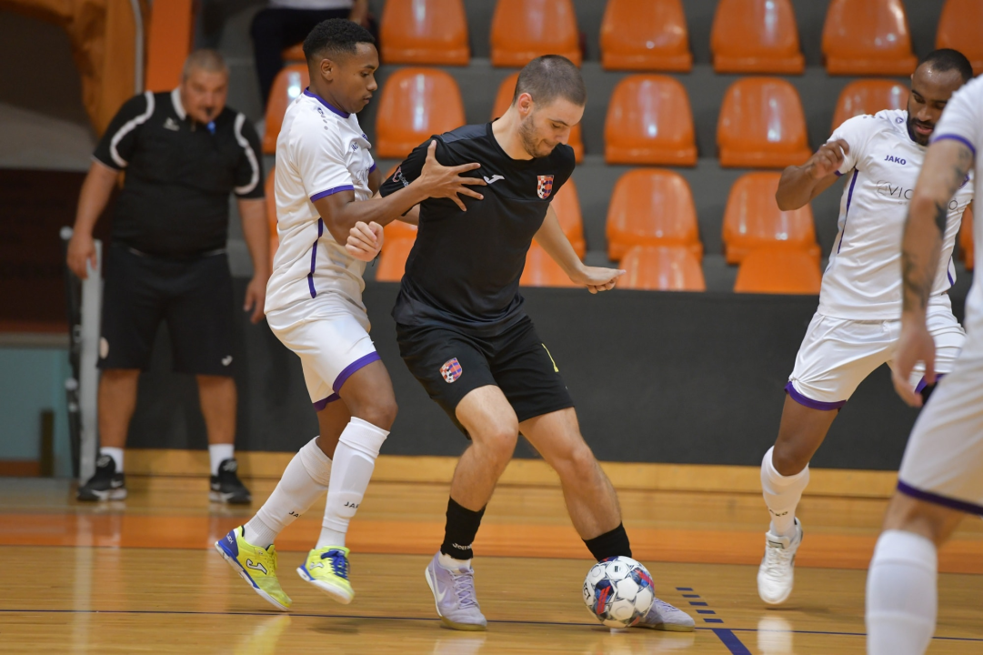 FOTO Malonogometaši Crnice osvojili 'Kup grada Šibenika' uvjerljivom pobjedom nad Torcidom