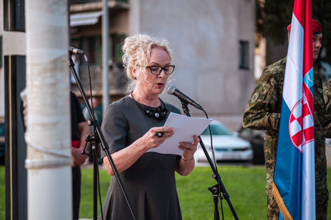 Polaganjem vijenaca, komemoracijom, mimohodom i bakljadom obilježen 34. spomendan Rujanskog rata