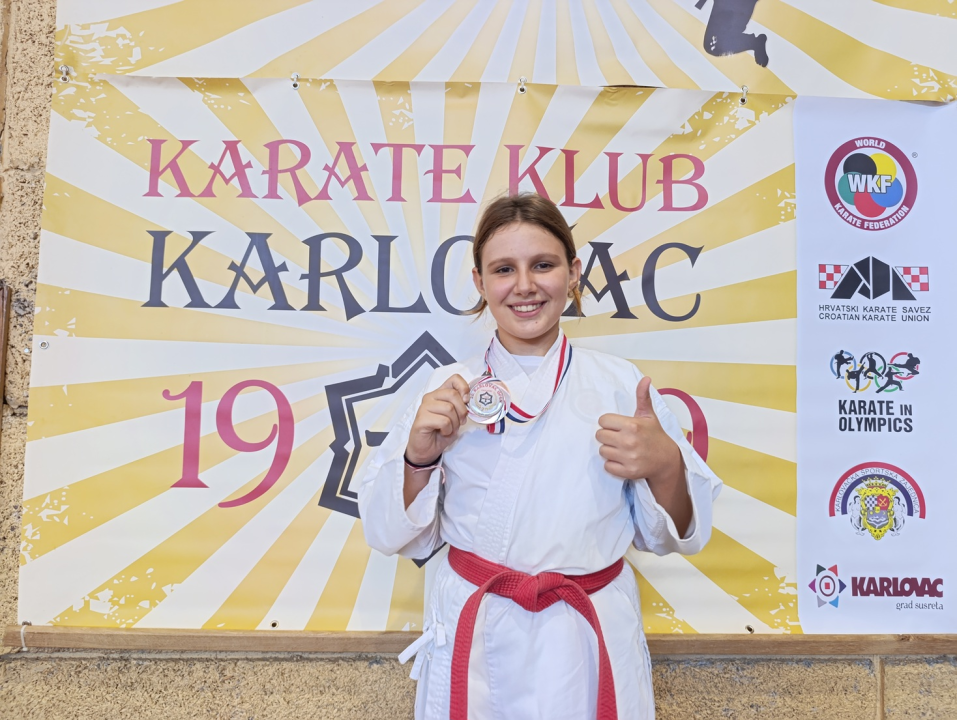 FOTO Karate klubu Šibenik 1066 devet medalja na 'Karlovac Openu'