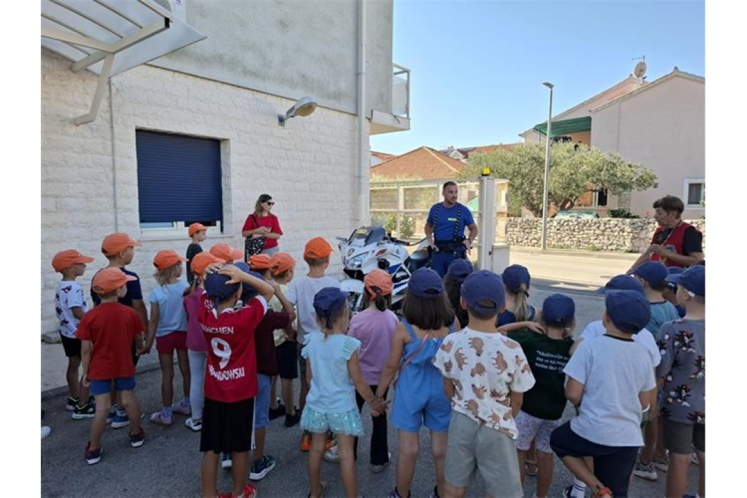 'Dani otvorenih vrata': Predškolci diljem županije uz Tigra upoznavali 'policijske tajne'