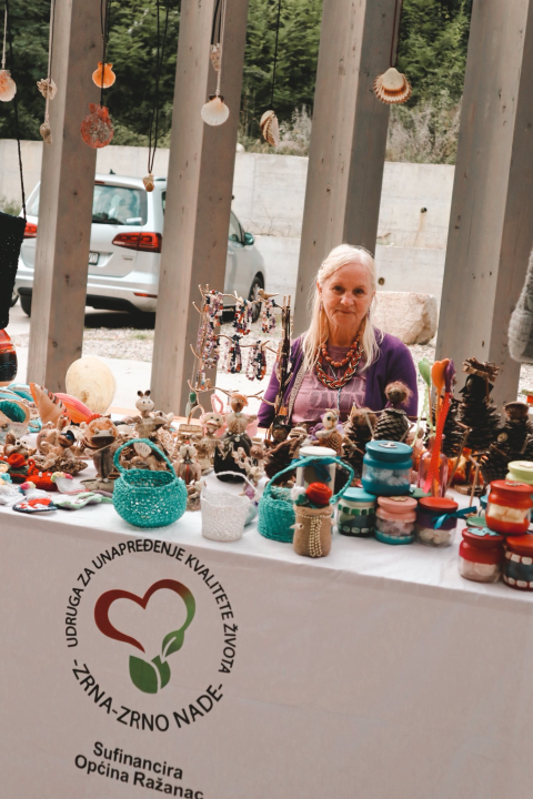 U Kninu održan prvi Festival starih zanata i Festival diplara