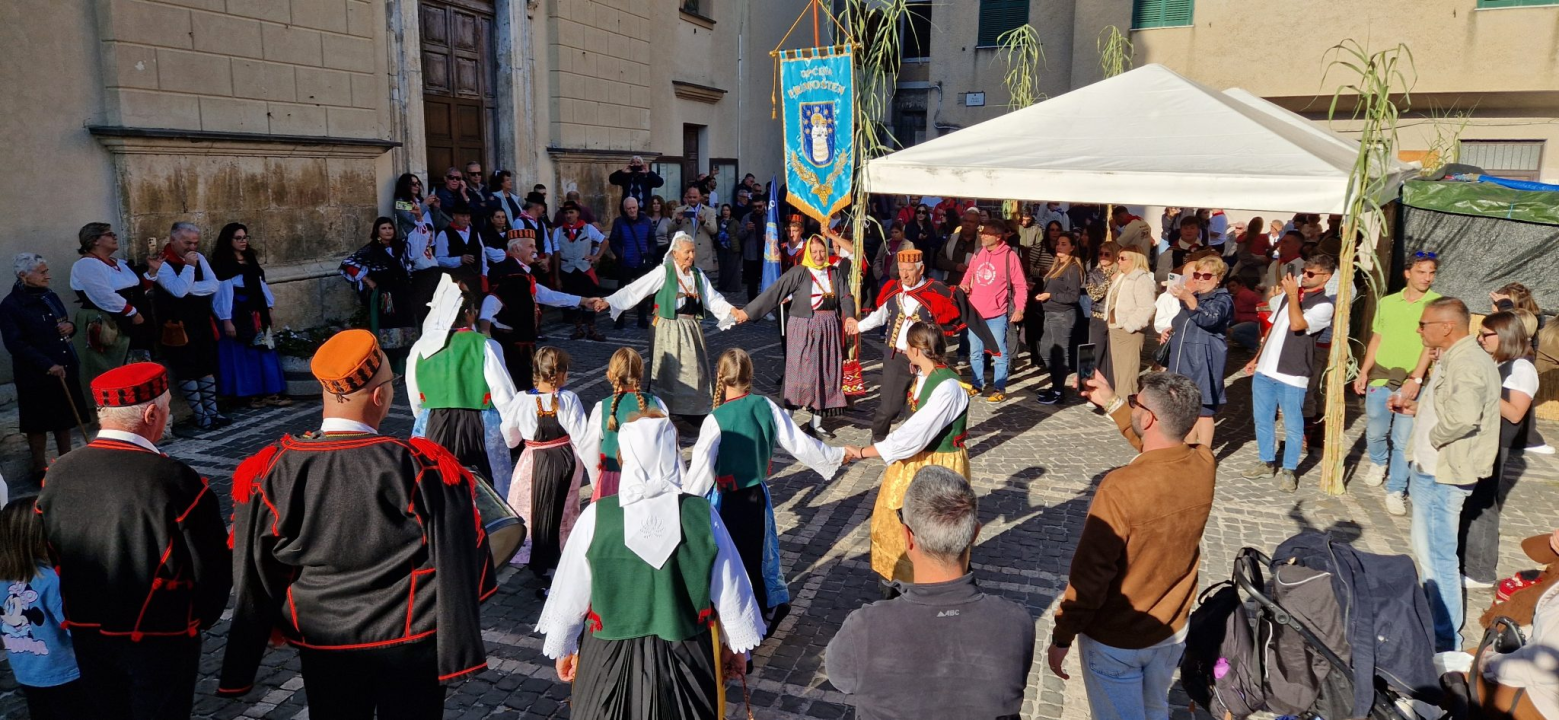 Primoštenska delegacija posjetila Italiju