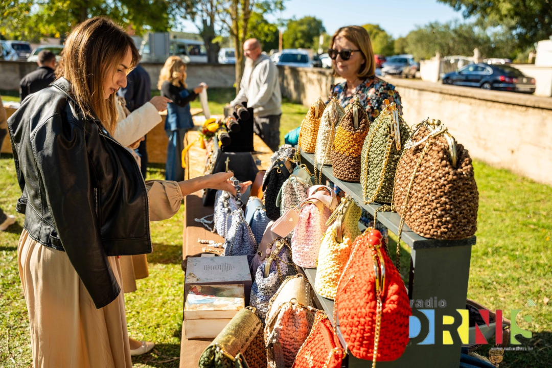 Čuvarice tradicije i stup zajednice: U Pakovom Selu obilježen Svjetski dan seoskih žena