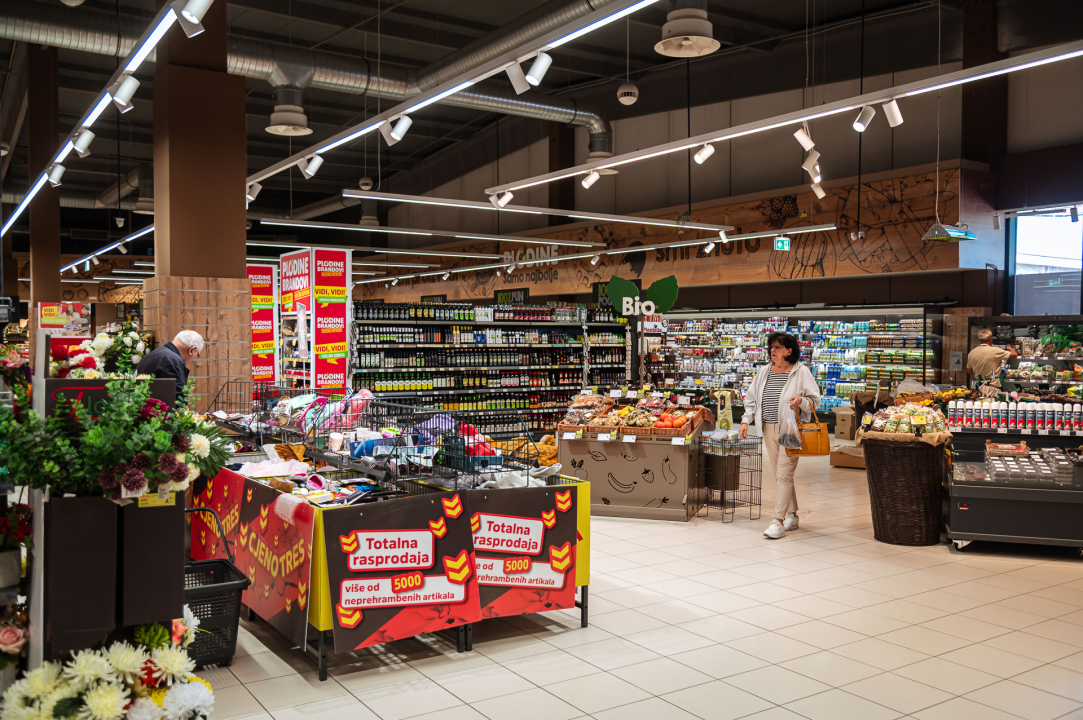 Preuređeni šibenski supermarket donosi širi asortiman i posebne pogodnosti za kupce