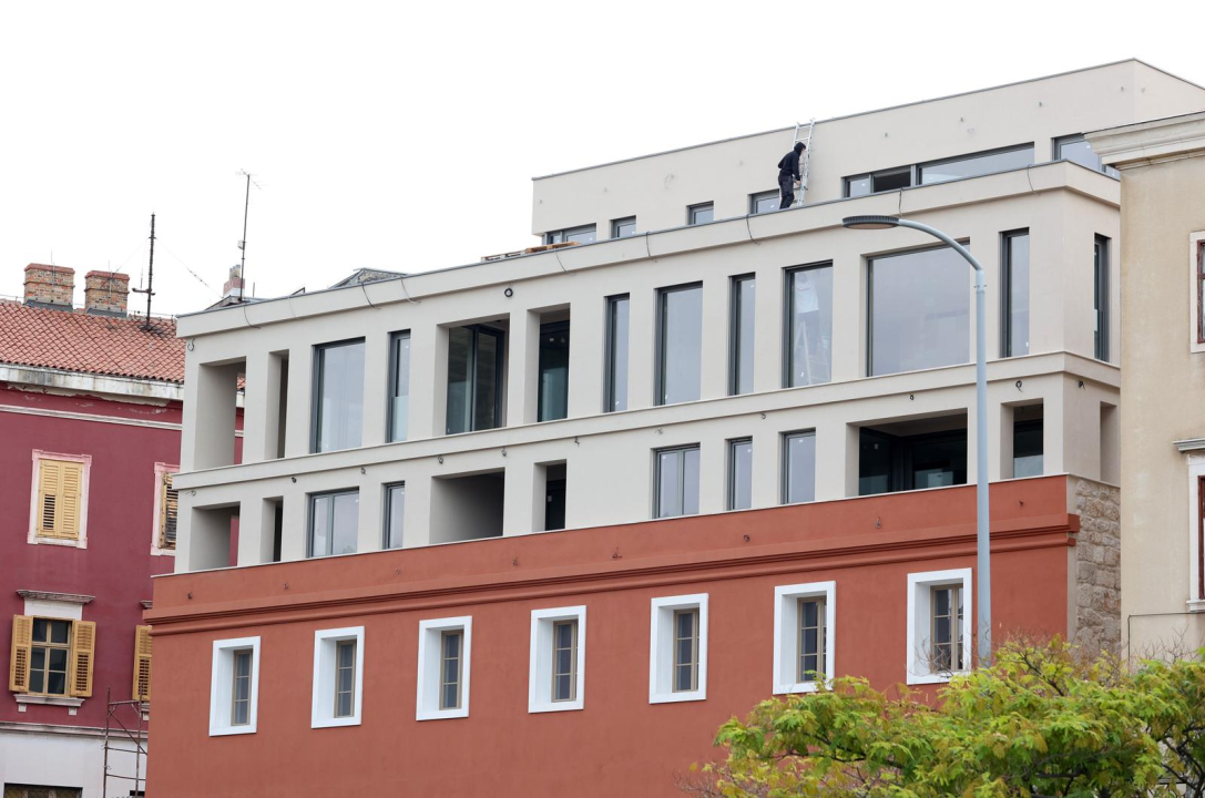 Zgrada bivše Revije zasjala u novom ruhu: Umjesto tvorničkih pogona luksuzni stanovi