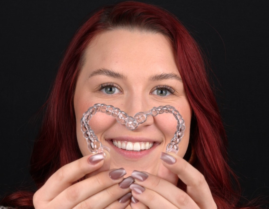 FOTO Osmijeh iz snova uz prozirne alignere Dental centra Dubravica! 	