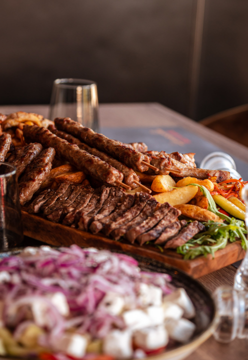 FOTO Omiljeni grill stiže na kućni prag: Leonardo BBQ & More uvodi dostavu!