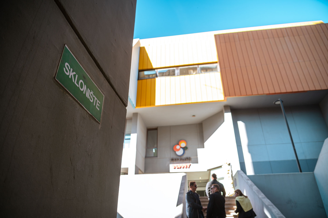 Ušli smo u sklonište kod robne kuće u centru Šibenika: Desetljećima zaboravljeno, bez nadzora i ulaganja 