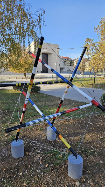 Knin dobio prvu umjetničku instalaciju, djelo umjetnika Milana Zoričića