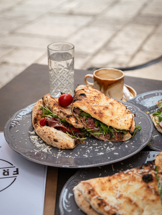 FOTO Prepustite se užitku autentične talijanske pizze u Pizzeriji Fratelli