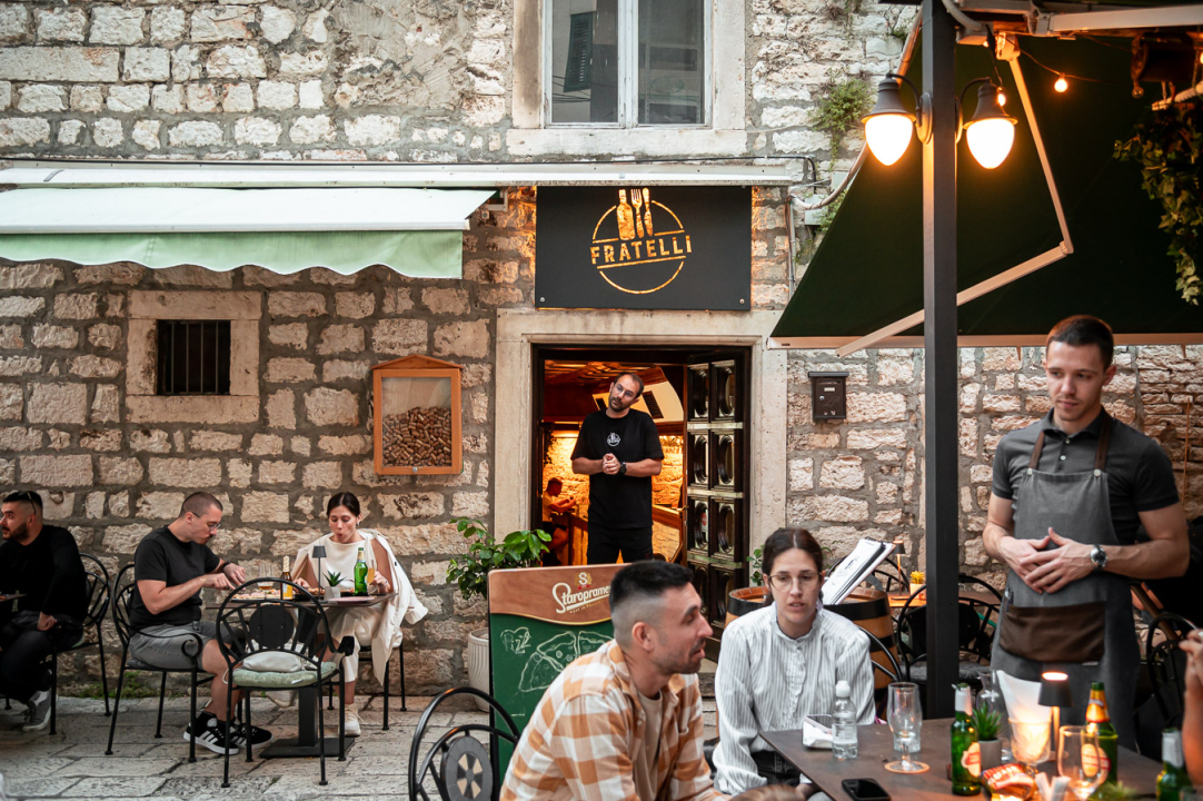 FOTO Prepustite se užitku autentične talijanske pizze u Pizzeriji Fratelli
