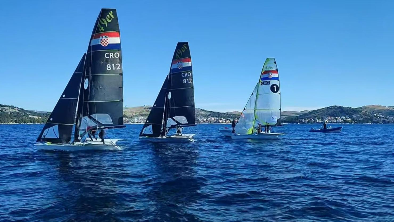 Državno prvenstvo u klasi 420 i 49er održano protekli vikend u Šibeniku