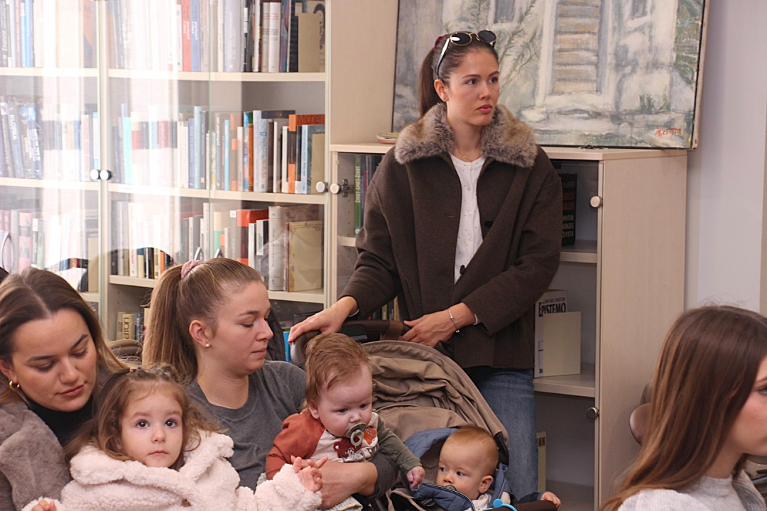 FOTO Zadnjih mjeseci u Vodicama rođeno 30 djece, njih i njihove roditelje primio je gradonačelnik