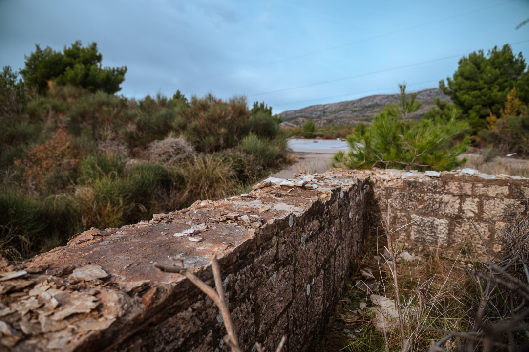 Nestao kamen s gusterne u Dubravi. Denis Škugor: 'Ovo nije sitnica, nego kulturni spomenik iz 1909. godine'