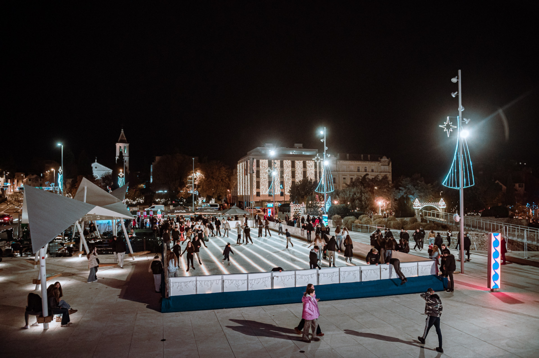 ‘Samo sretni dani’ i već prvi je takav: Parni valjak otvorio šibensku Adventuru 