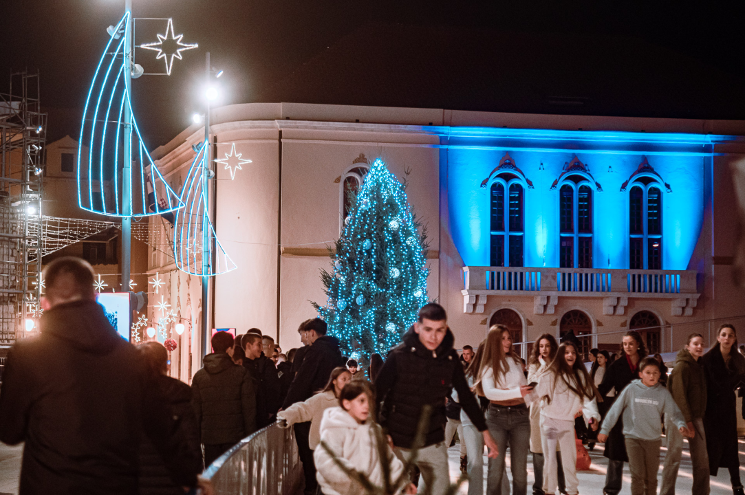 ‘Samo sretni dani’ i već prvi je takav: Parni valjak otvorio šibensku Adventuru 
