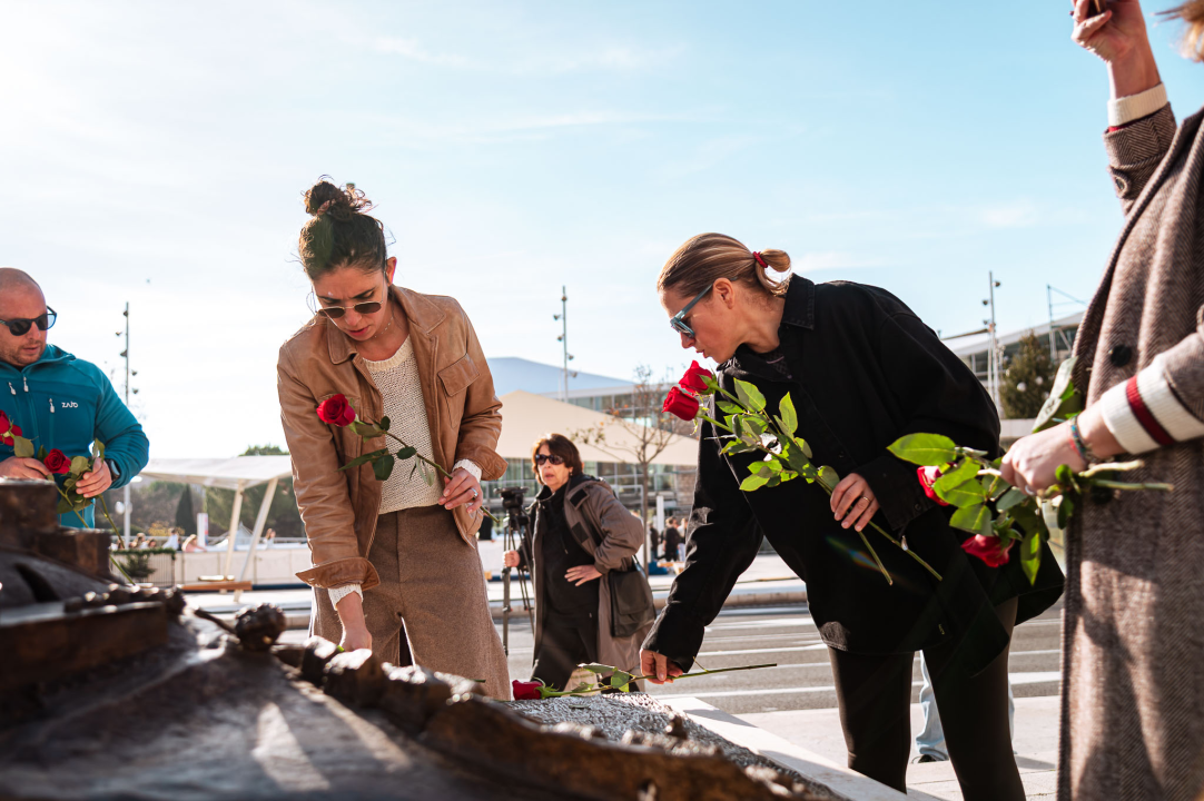 18 ruža za 18 ubijenih žena: 'Snažni javni pritisci manipulacijama poručuju ženama da im je pokornost prirodna'