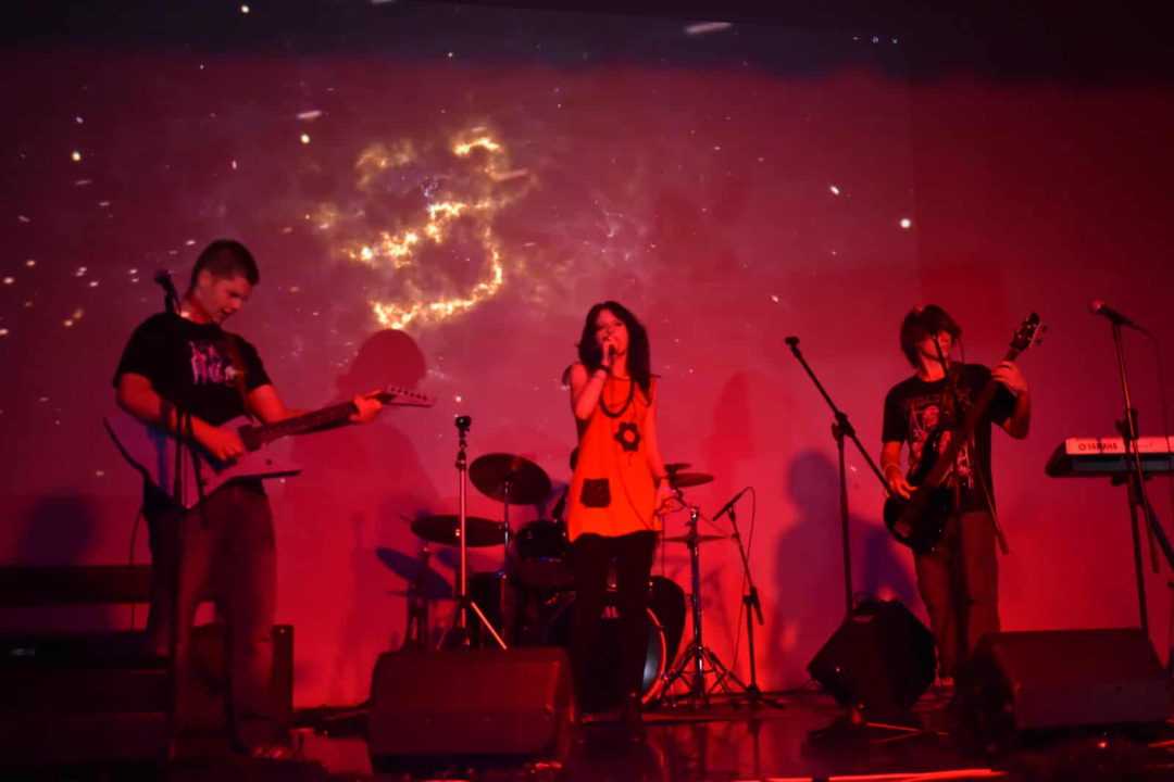 Održana 24. Vrana u šibenskoj gimnaziji: Pobjednici publike Amper VI, žirija Margarita Mikulandra