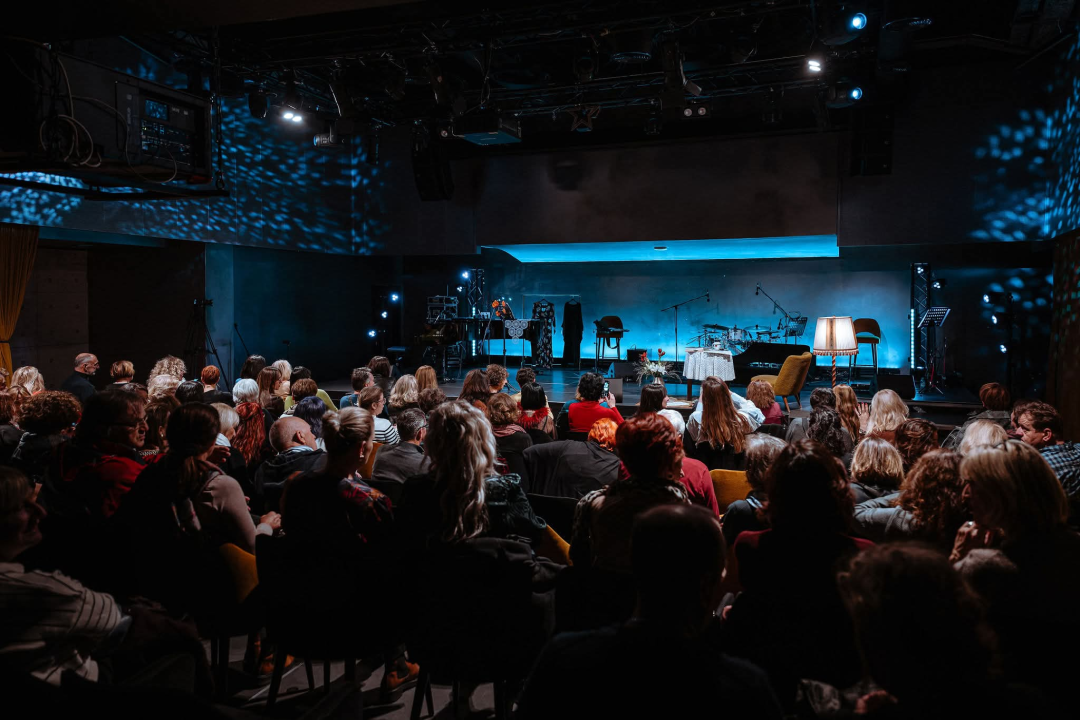 U čast Gabi i Arsena: Četiri vokalistice oduševile šibensku publiku