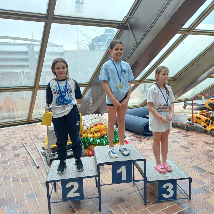 FOTO Plivačima Mora šest medalja na Splitskoj ligi, Luka Mrdeža brončani na prvom nastupu