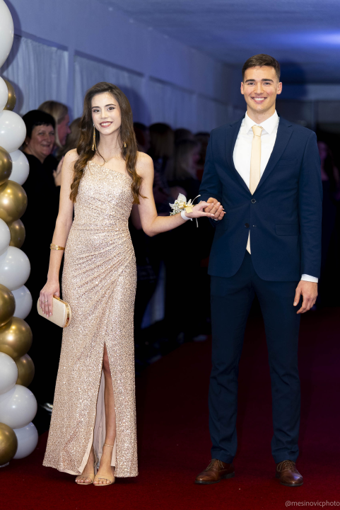 Zavirite na maturalni ples Gimnazije Antuna Vrančića (1)