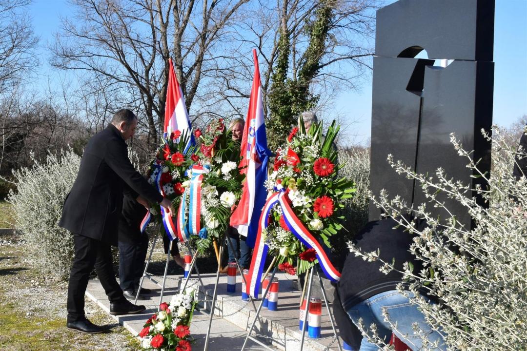 Obilježena 33. godišnjica tragičnog stradavanja 16 civila s područja Općine Promina