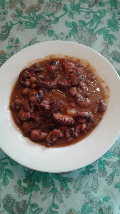 Nagradni natječaj koji vraća u djetinjstvo: Napišite priču i u šibenskoj Vijećnici osvojite večeru za dvoje