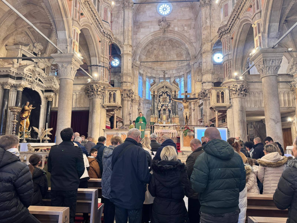 FOTO Svjetski dan braka proslavljen u katedrali sv. Jakova