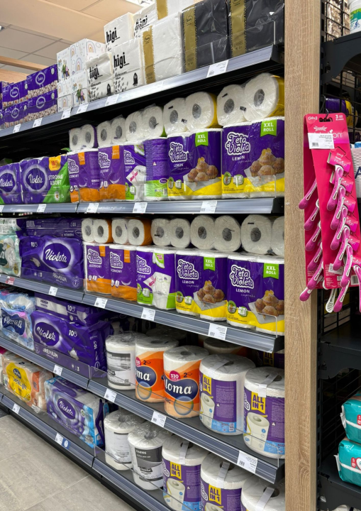 FOTO Više od 50.000 artikala na popustu – iskoristite Valentinovo!