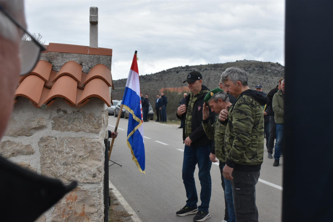 33. godišnjica ratnog zločina nad hrvatskim braniteljima u Dragišićima